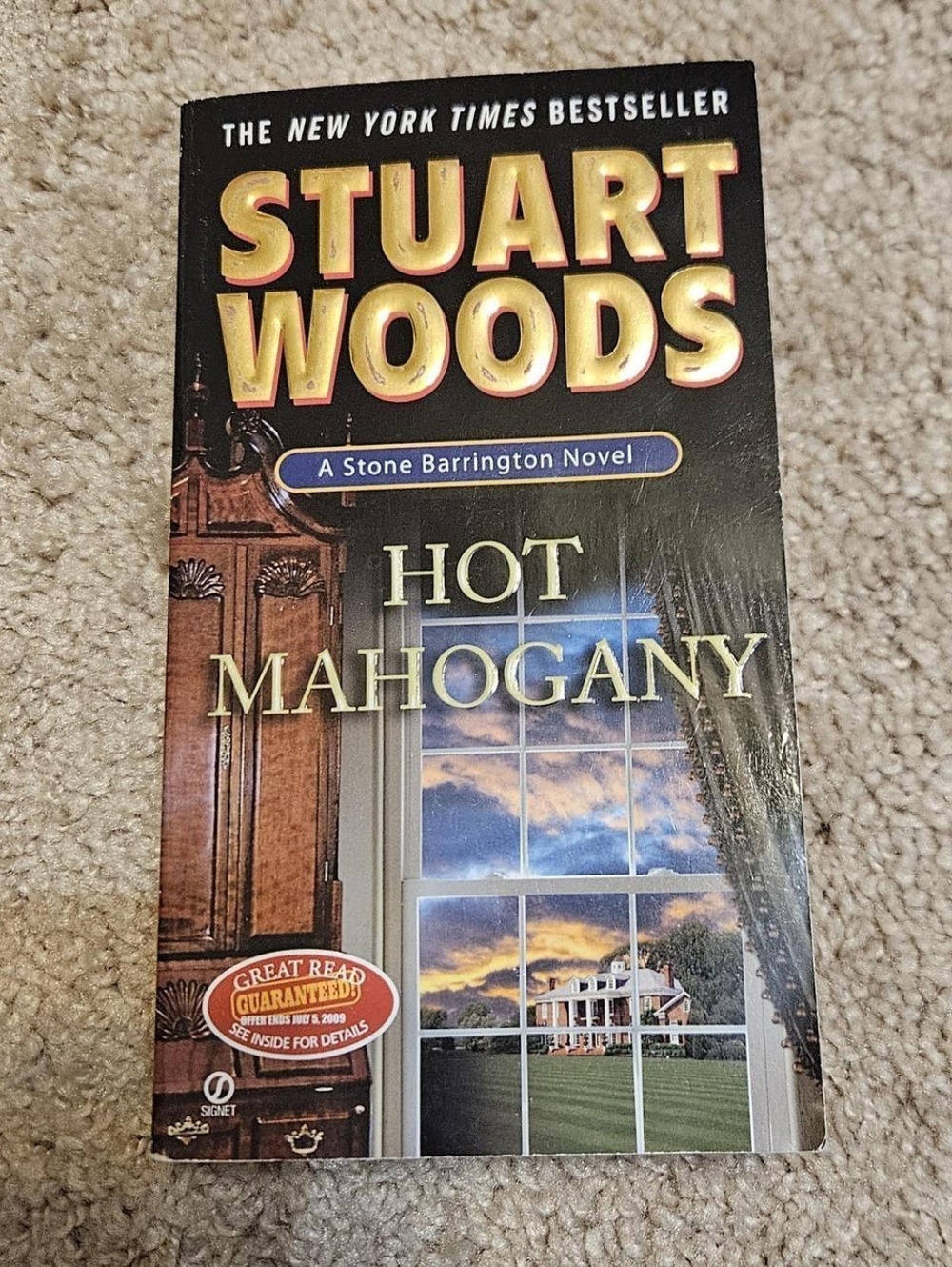 Hot Mahogany By Stuart Woods